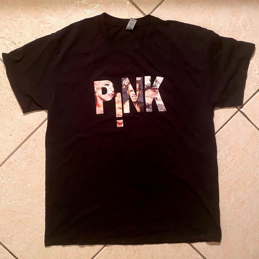 Gildan Pink Artist Graphic T-Shirt Mens Large Black Heavy Cotton Band Tee P!nk‎